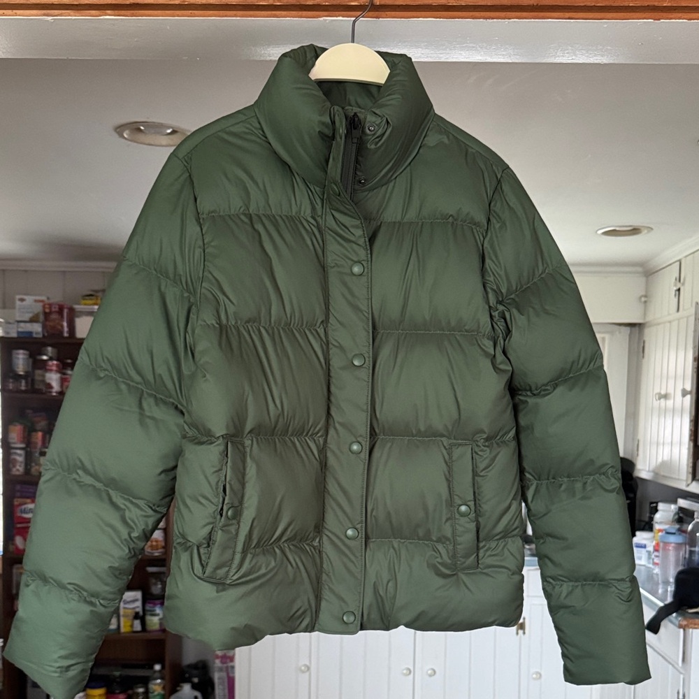 Patagonia Women’s Silent Down Jacket
